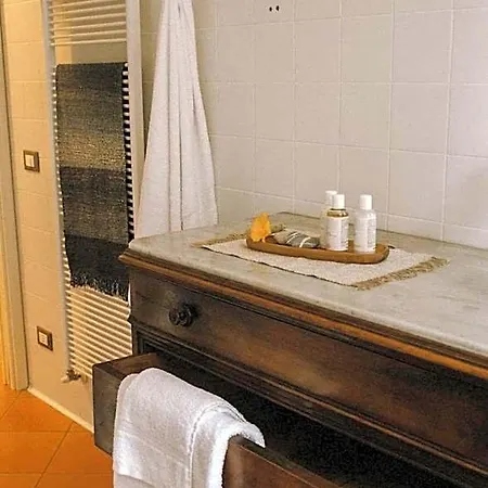 L'elefante Fritz Boutique - Piazzo Albergue
