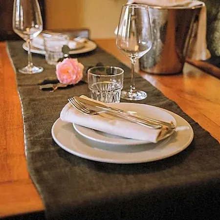 L'elefante Fritz Boutique - Piazzo Albergue
