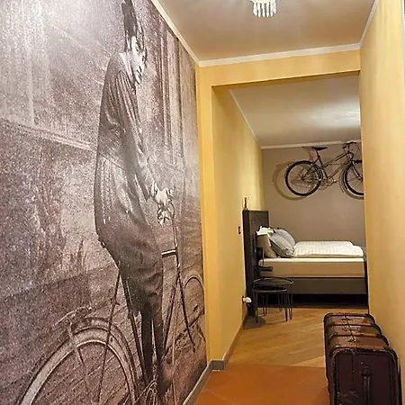 Albergue L'elefante Fritz Boutique - Piazzo Pettinengo